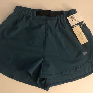 Brand new forever 21 active shorts
